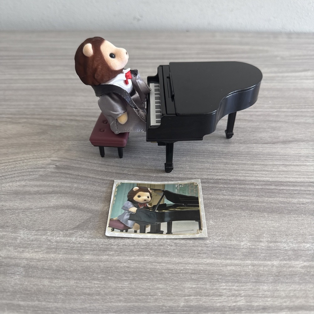 Sylvanian Families Calico Critters Town Grand Piano Concert Set Vintage Toy
